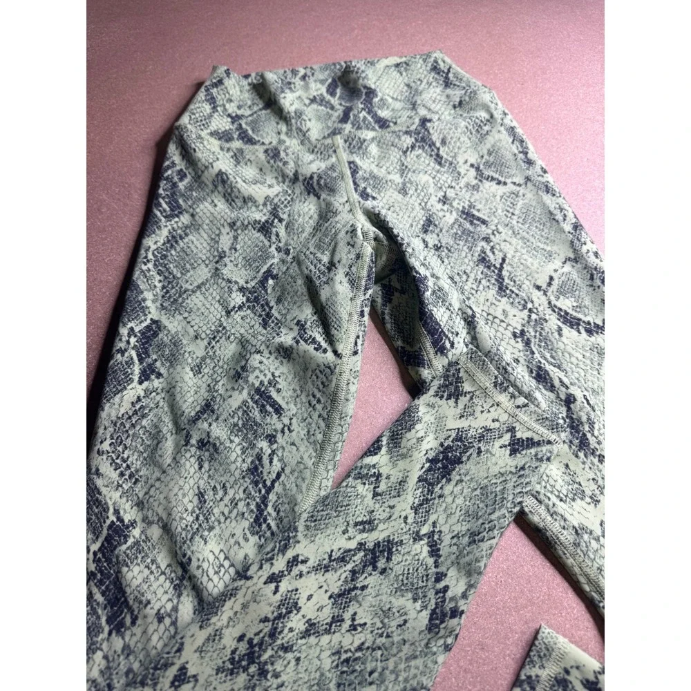 Alo Yoga High Waist Snakeskin Leggings Lime Green Black Animal Print‎ Womens S